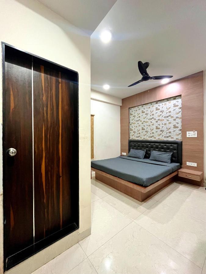 Stayzy Evanka Indore Buitenkant foto